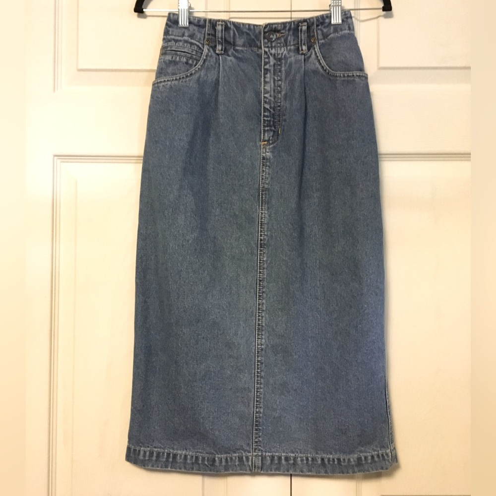 Liz Claiborne Lizwear Petite Denim Pencil Skirt